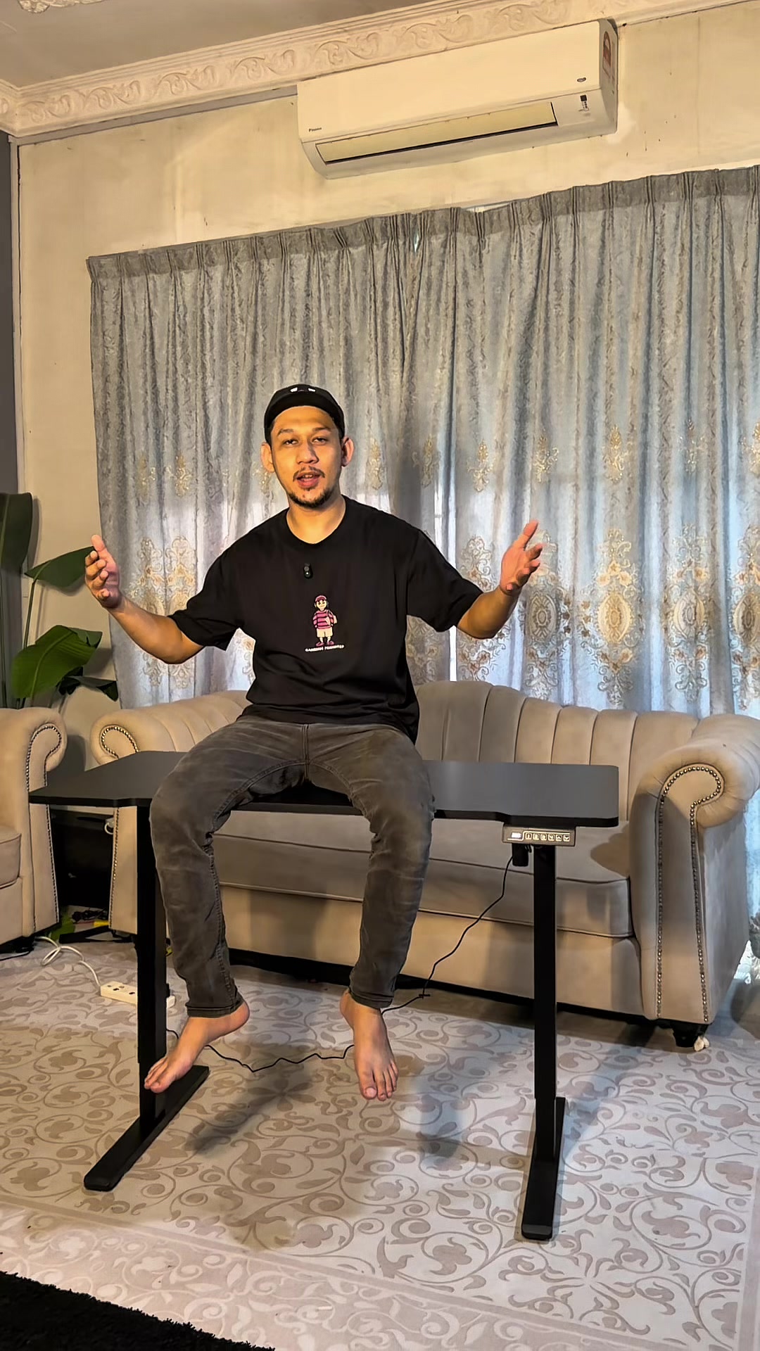 This is the electric desk from Expand. TikTok video