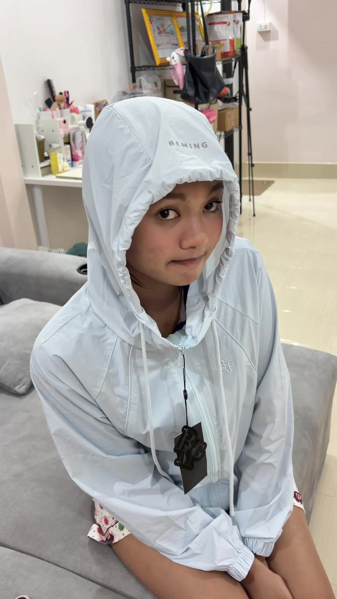 엄마에게 파란 자외선 차단 재킷을 주문했는데 저도 정말 마음에 들어요… TikTok video
