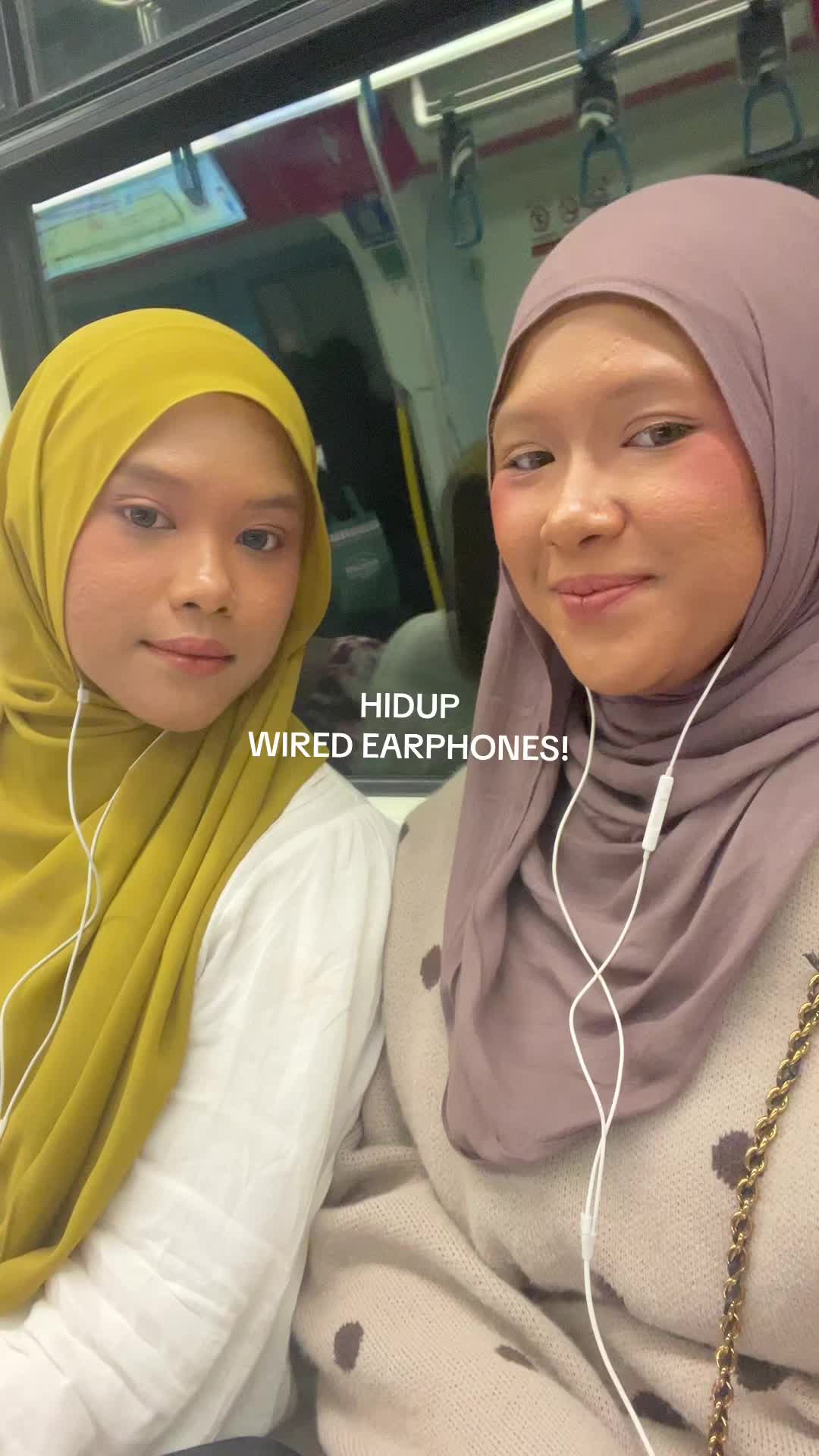 LONG LIVE WIRED EARPHONES! TikTok video