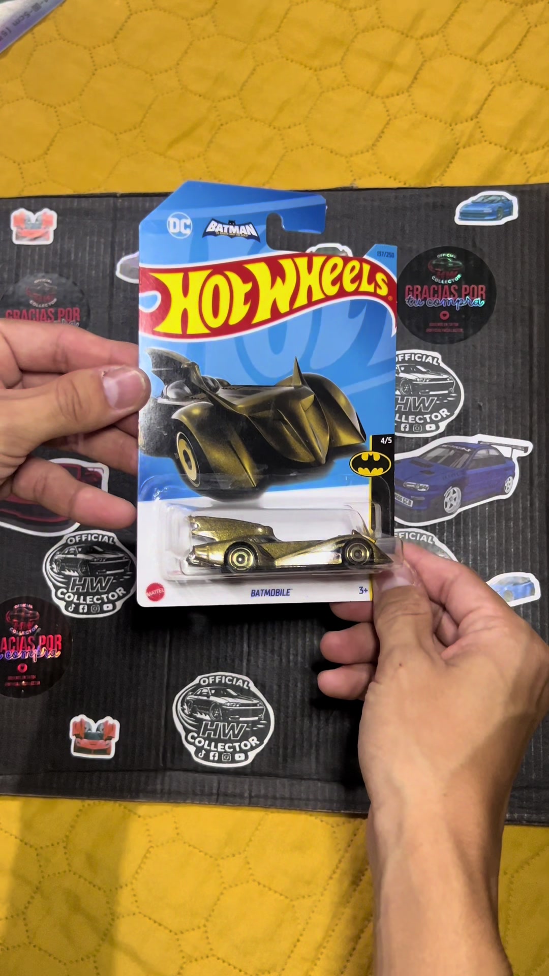 This gold Batmobile, this time it's the turn of this Batman car. TikTok video