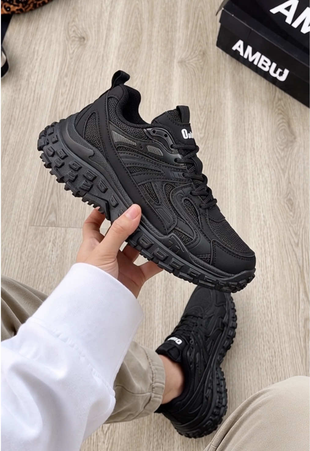 If you still haven't found a pair of shoes to wear up to now, guys, this is the one… TikTok video