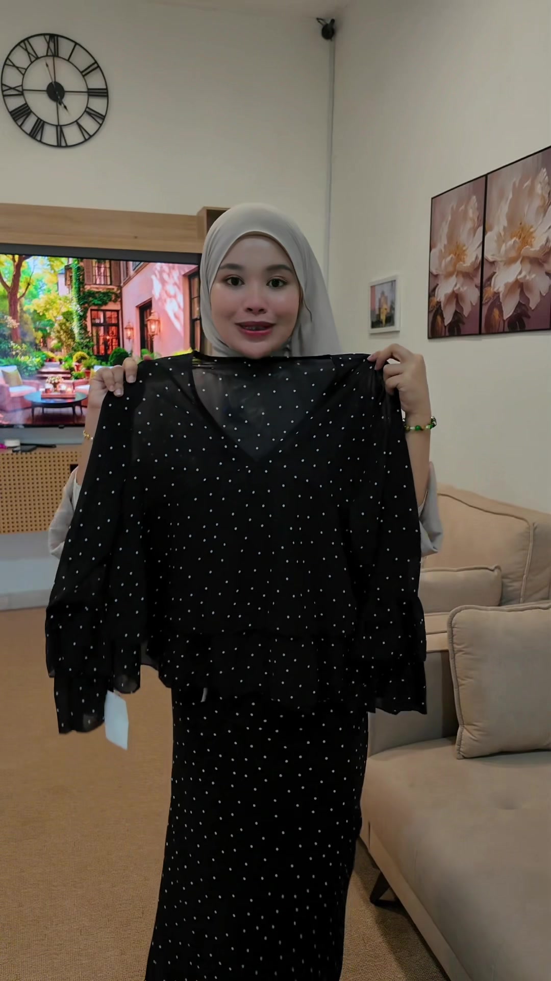 Buy this top, then buy this skirt, and you get a complete set. TikTok video