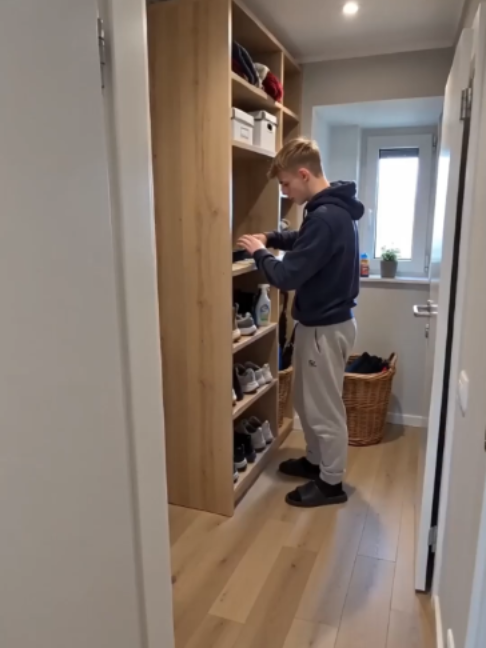 Come over quickly, this is such a annoying mess again. TikTok video