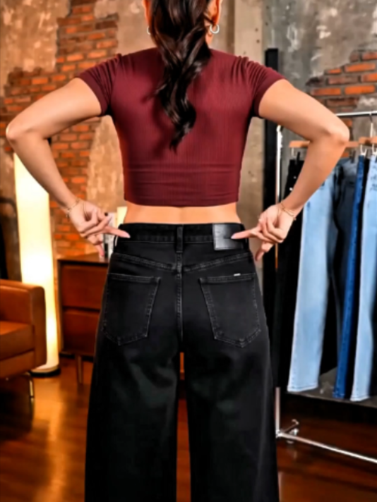 Honestly it's hard to find jeans that hug the waist this closely without riding up. TikTok video