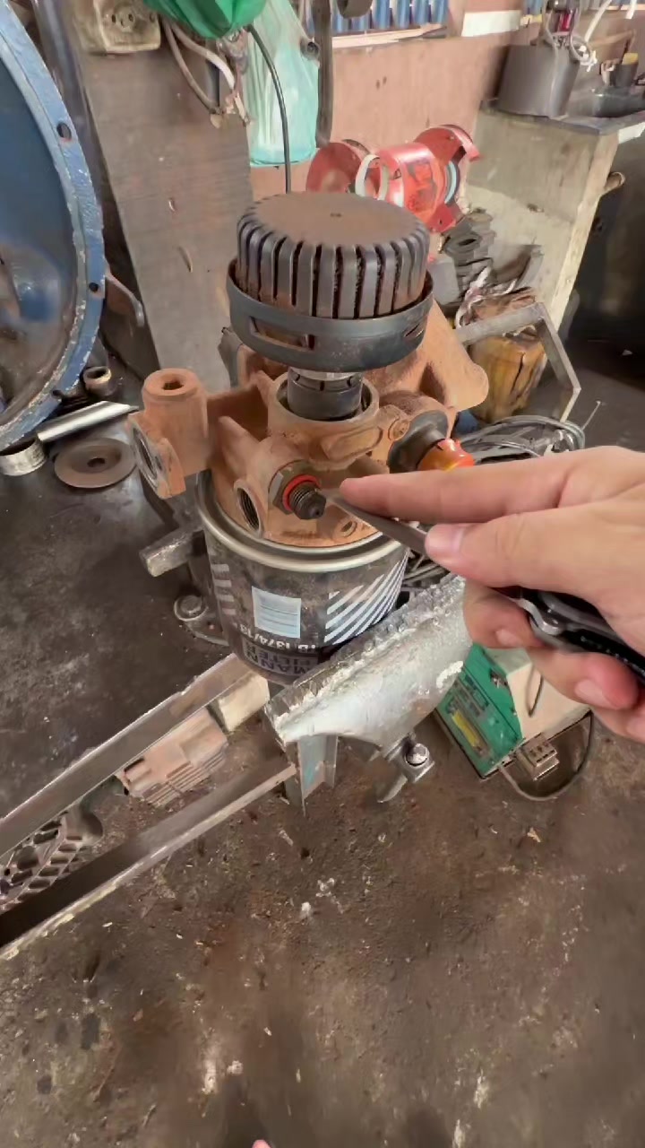 Tear this crappy thing off, because it leaks air all the time. TikTok video