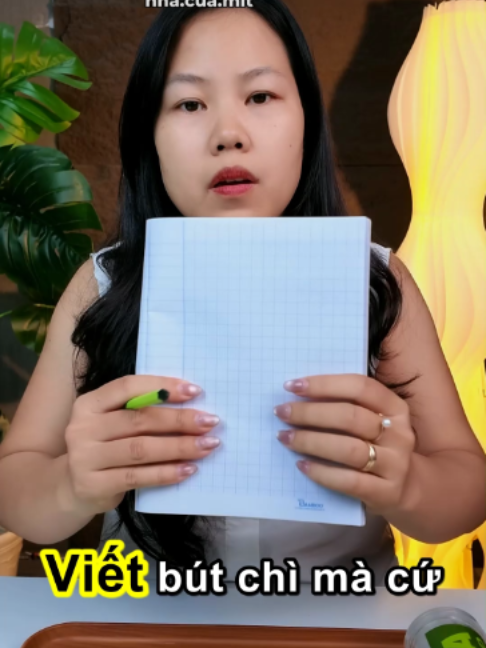 Writing with pencils often leads to breakage, take a look parents, the new color is… TikTok video
