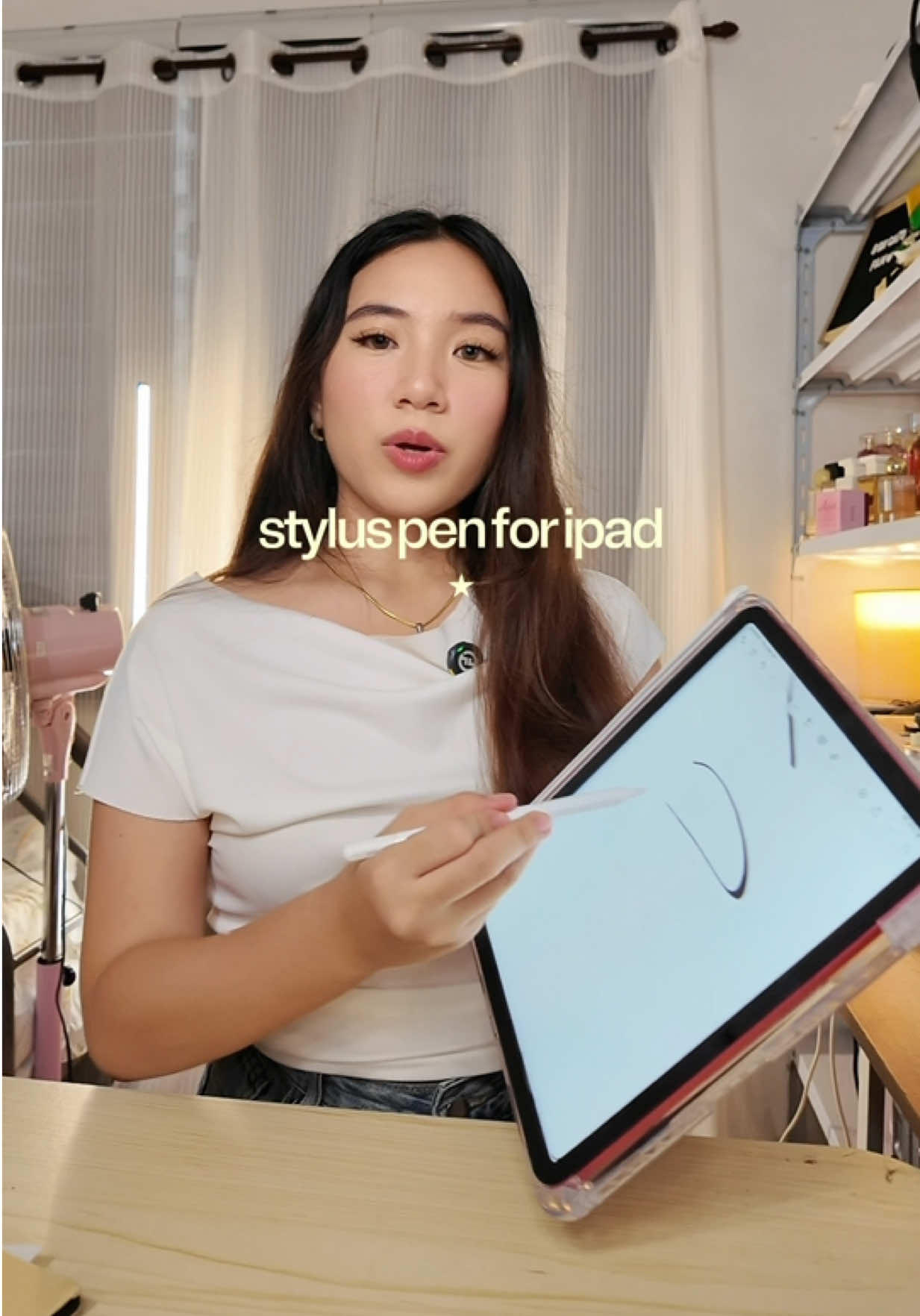 This is my new stylus pen that I just need to click once, then it will work on my… TikTok video