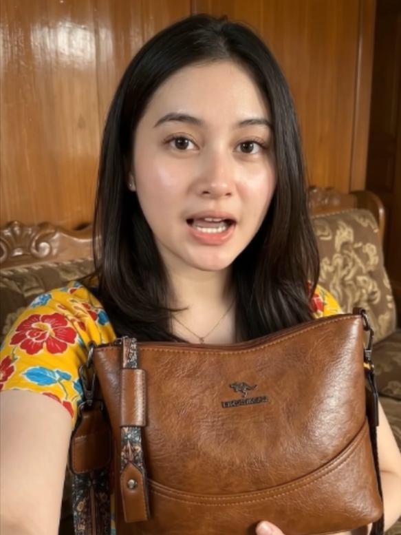 I bought this bag on TikTok just out of curiosity, and when it arrived, I was… TikTok video
