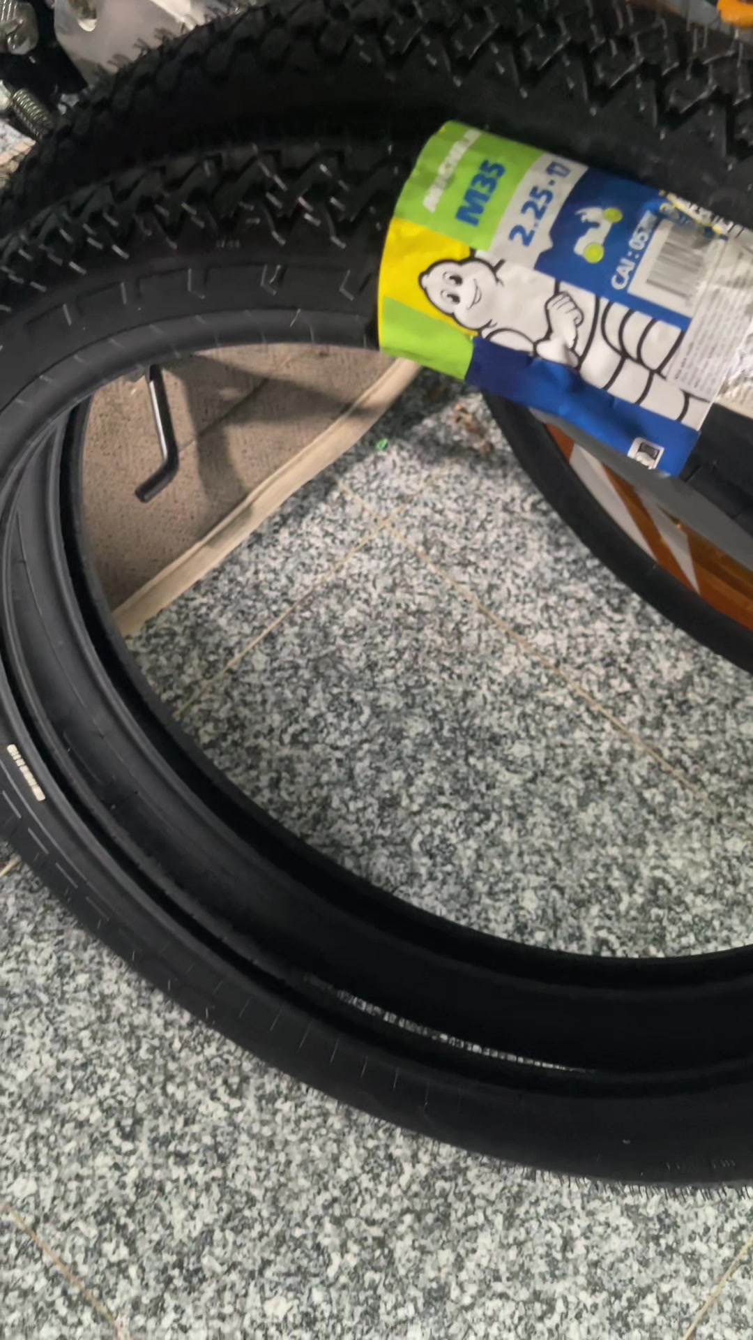 MICHELIN M35 2.50-17, M35 2.25-17 TikTok video