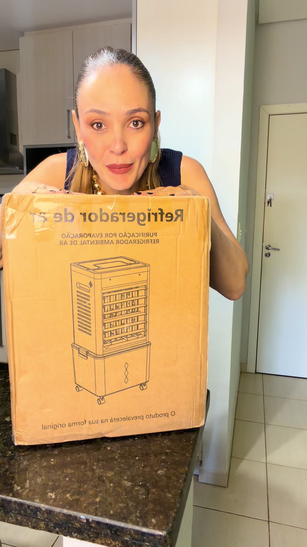 It just arrived here for me, let's unbox it together. TikTok video