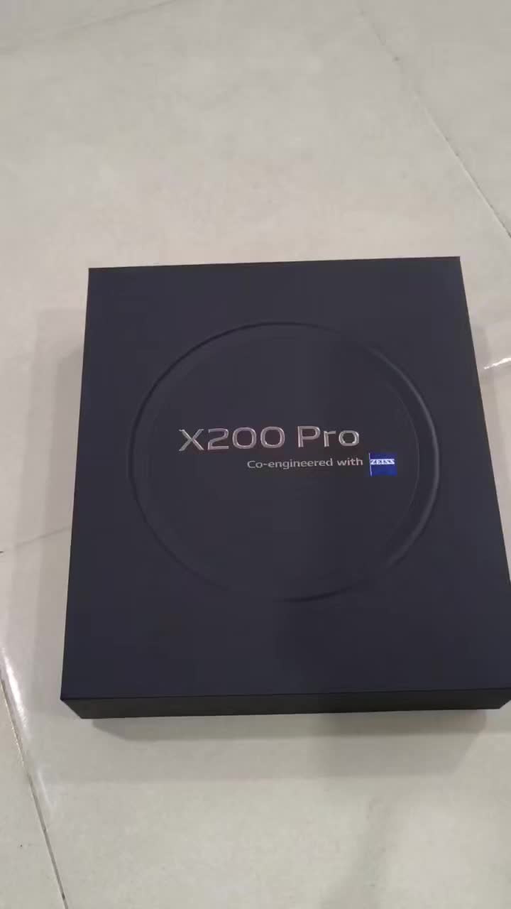 X200 Pro Co-engineered with ZEISS TikTok video