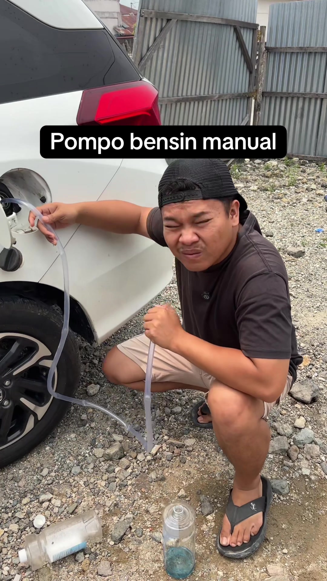 Manual fuel pump TikTok video