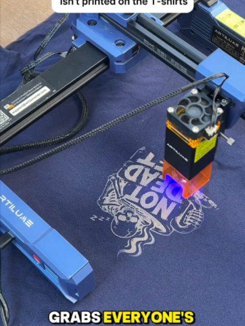 You realize that design isn't printed on the T-shirts TikTok video