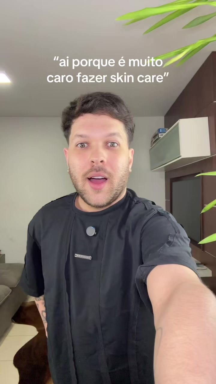 Ai porque é muito caro fazer skin care TikTok video