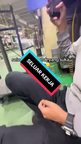 Work pants for those who like to laze around🤫🐍 TikTok video