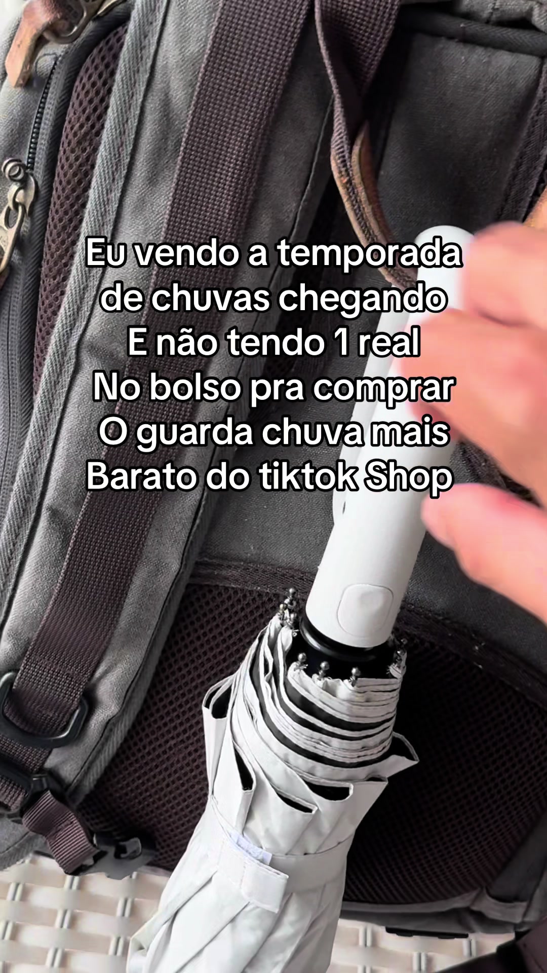 I am facing the rainy season coming and I don't have 1 real in my pocket to buy the… TikTok video