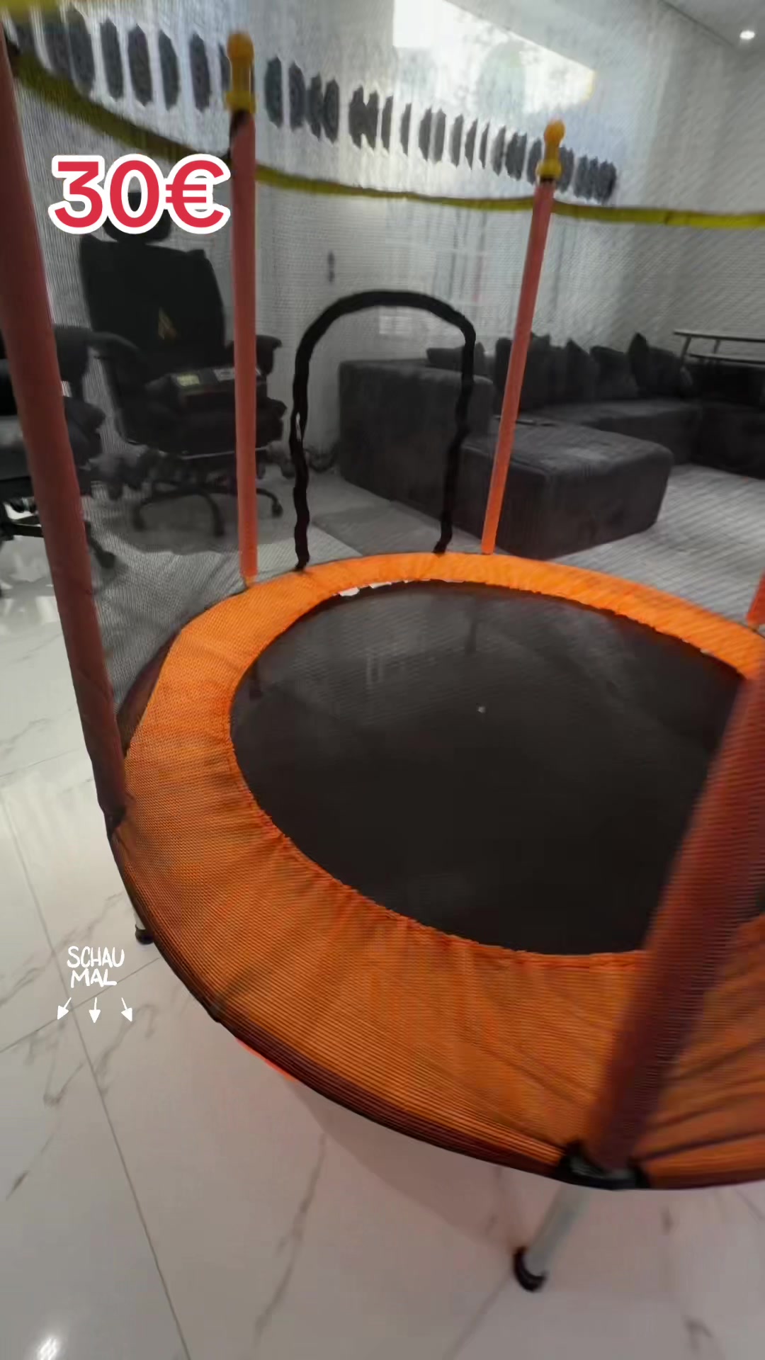 An indoor and outdoor trampoline for only 30 euros, with super quality and very… TikTok video