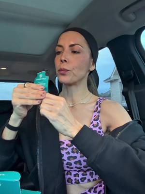 Alix Earle의 피부와 장 관리 팁 TikTok video