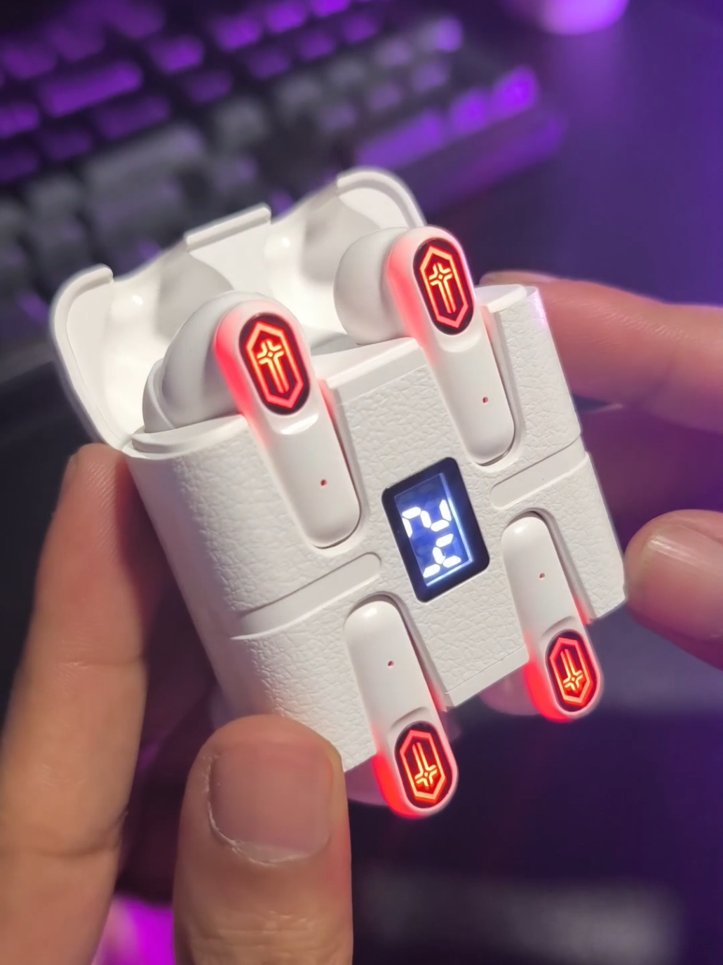 This is probably the most cost-effective dual earbuds set ever. TikTok video