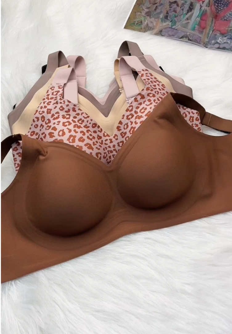 If you've been wanting to try the viral jelly bra but didn't want to pay for it, I… TikTok video