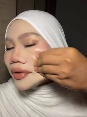 Even when I press my face there is no mark at all, no matter how you try it there… TikTok video