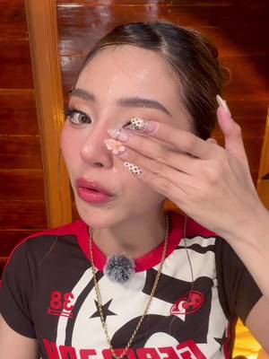 I miss this yesha 😭 / Search: yheshapega old face TikTok video