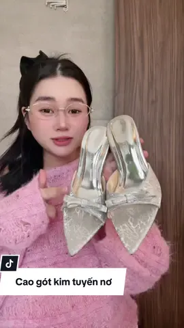 Honestly, I don't even want to praise this pair of shoes anymore. TikTok video