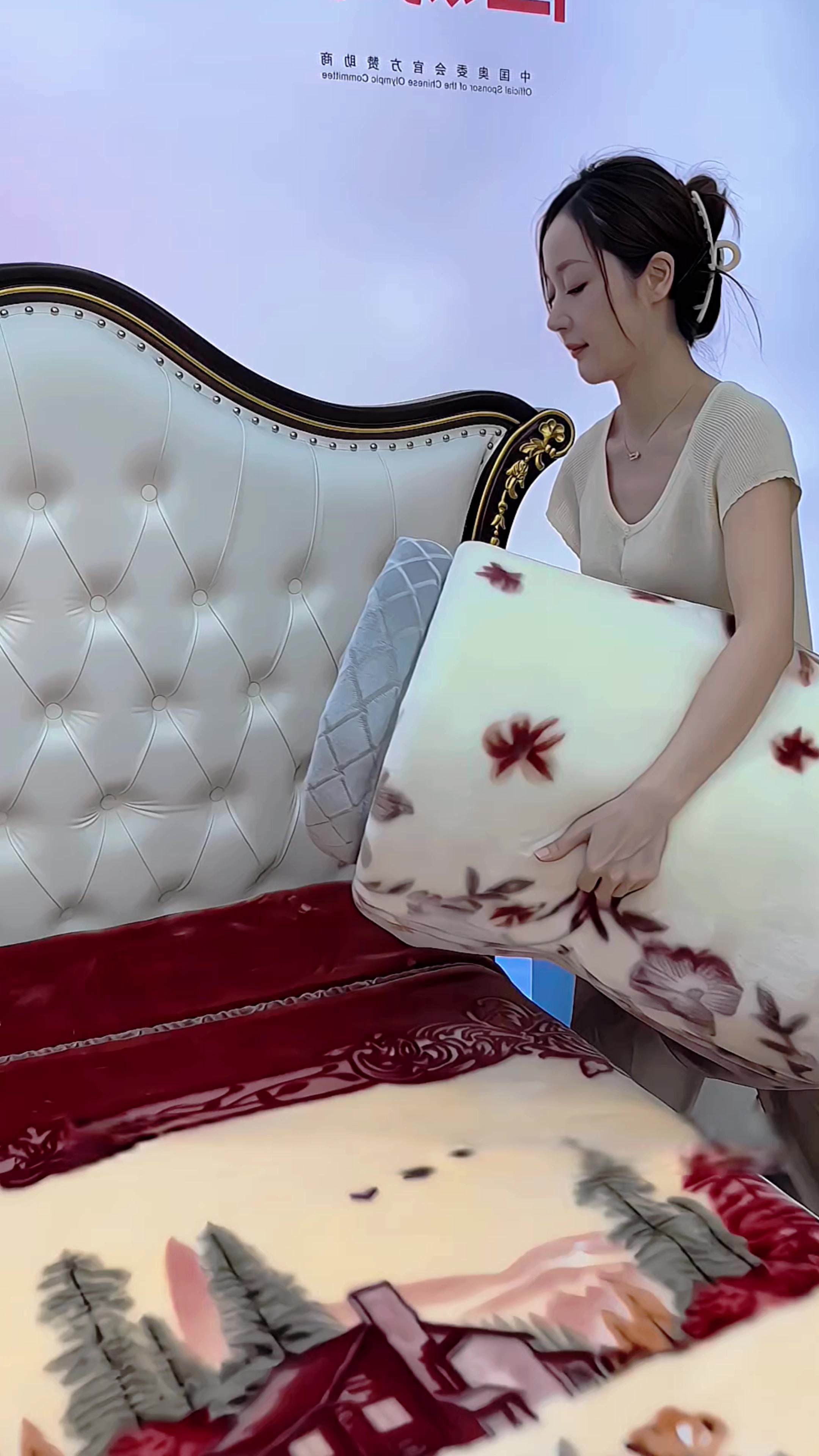 We usually spend money without a second thought, but when we want to give a blanket… TikTok video