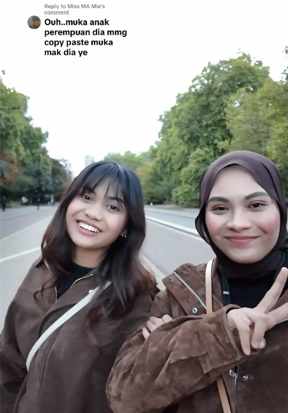 His wife looks like she's getting younger than before TikTok video
