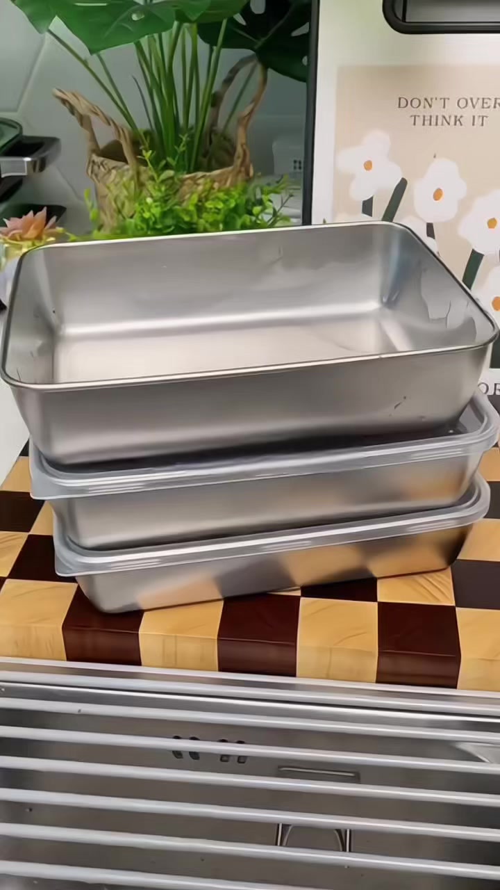 This is an extra-large 304 stainless steel cold tray that fits both the… TikTok video
