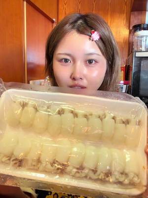 Tried eating squid that looks like an alien Boiled baby squid The shape is super… TikTok video
