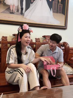 What kind of cake is this, it's so hard. TikTok video