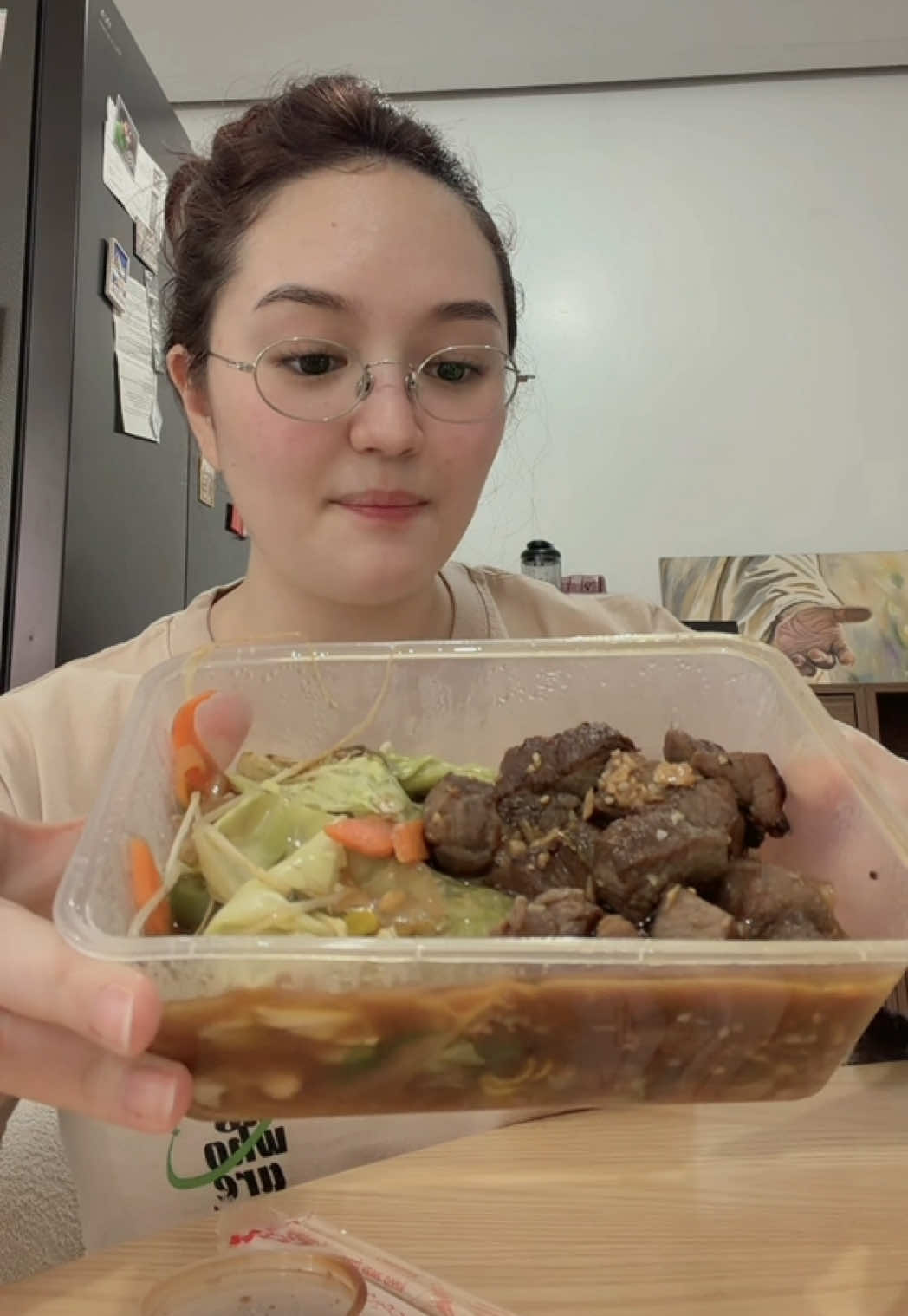 I caught a cold here and took Flumucil, ordered my favorite garlic beef teppanyaki… TikTok video