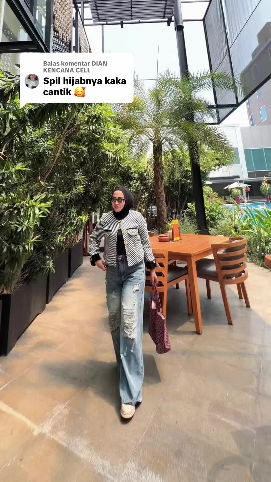 Reply to comment from DIAN KENCANA CELL Show us your hijab, you look so beautiful 😍 TikTok video