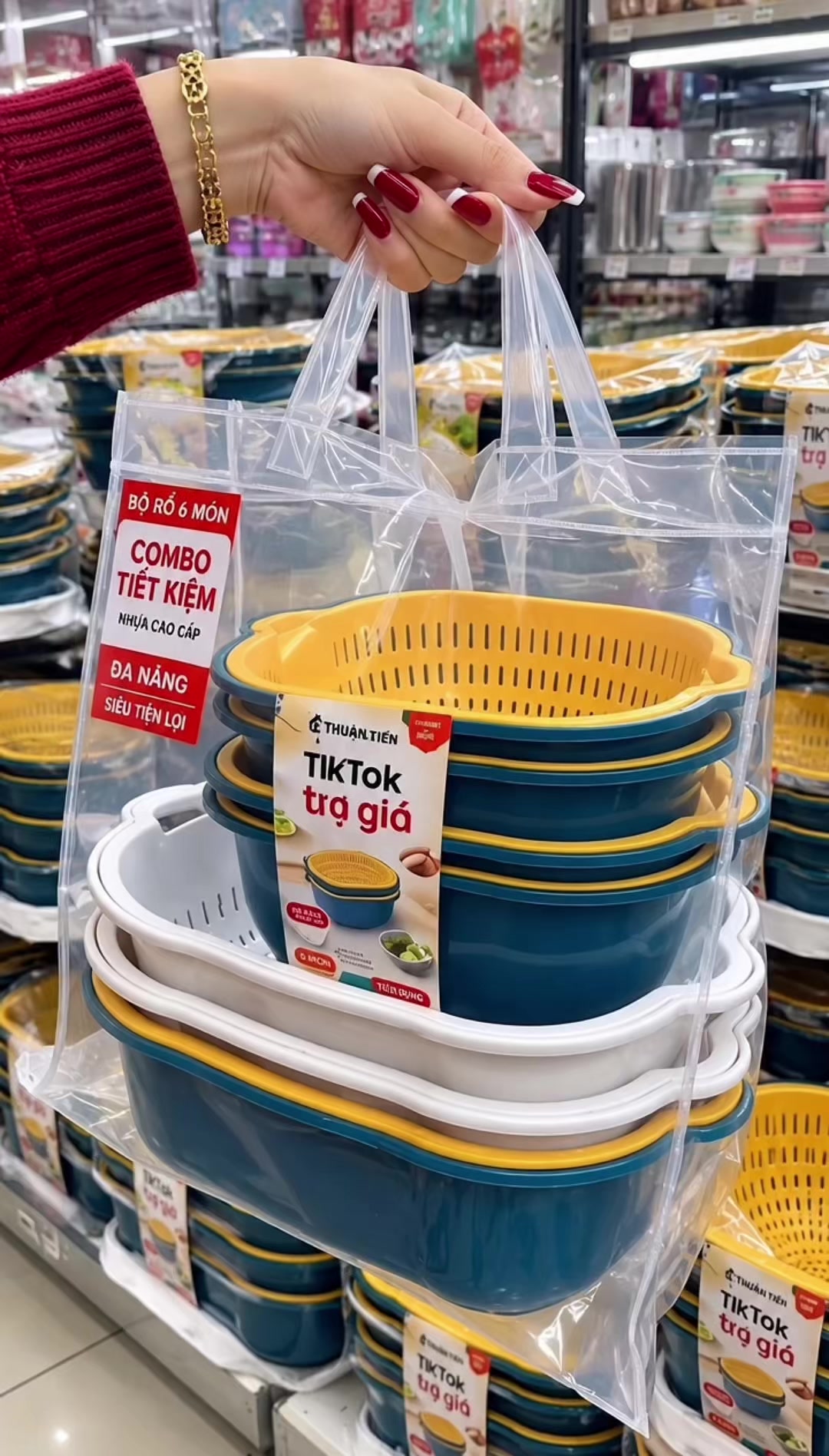 Originally, this full set of colanders and basins cannot be obtained for free, but I… TikTok video