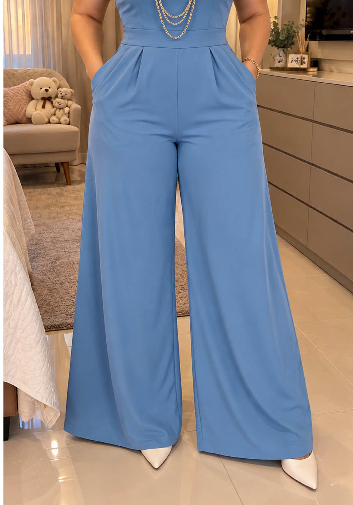 Can anyone explain how this jumpsuit that looks extremely luxurious can be priced so… TikTok video