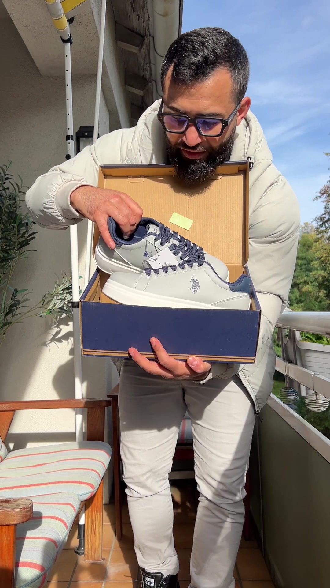 Guys, who doesn't know the Polo brand? TikTok video