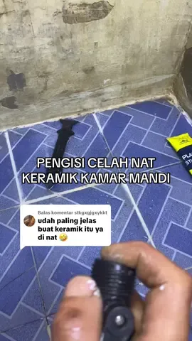 It's super clear that this tile just needs to be re-grouted 😂 TikTok video