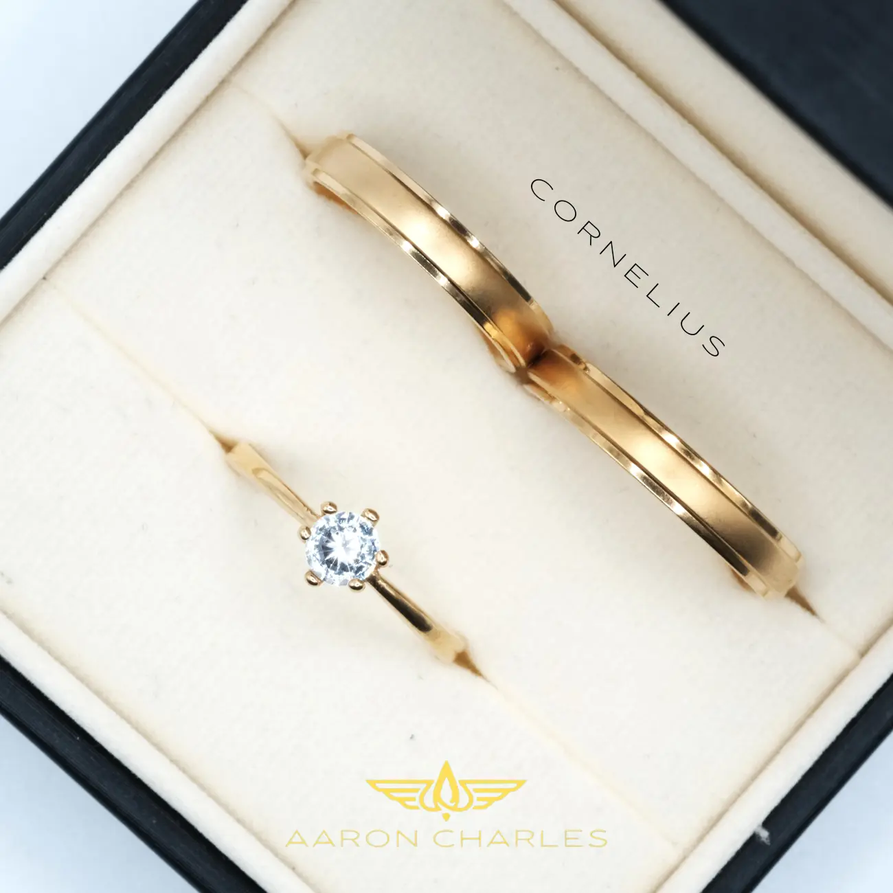 [AC] Set Cincin Pernikahan 3-in-1 Cornelius dengan Gratis Ukir Nama dan Cincin Tunangan
