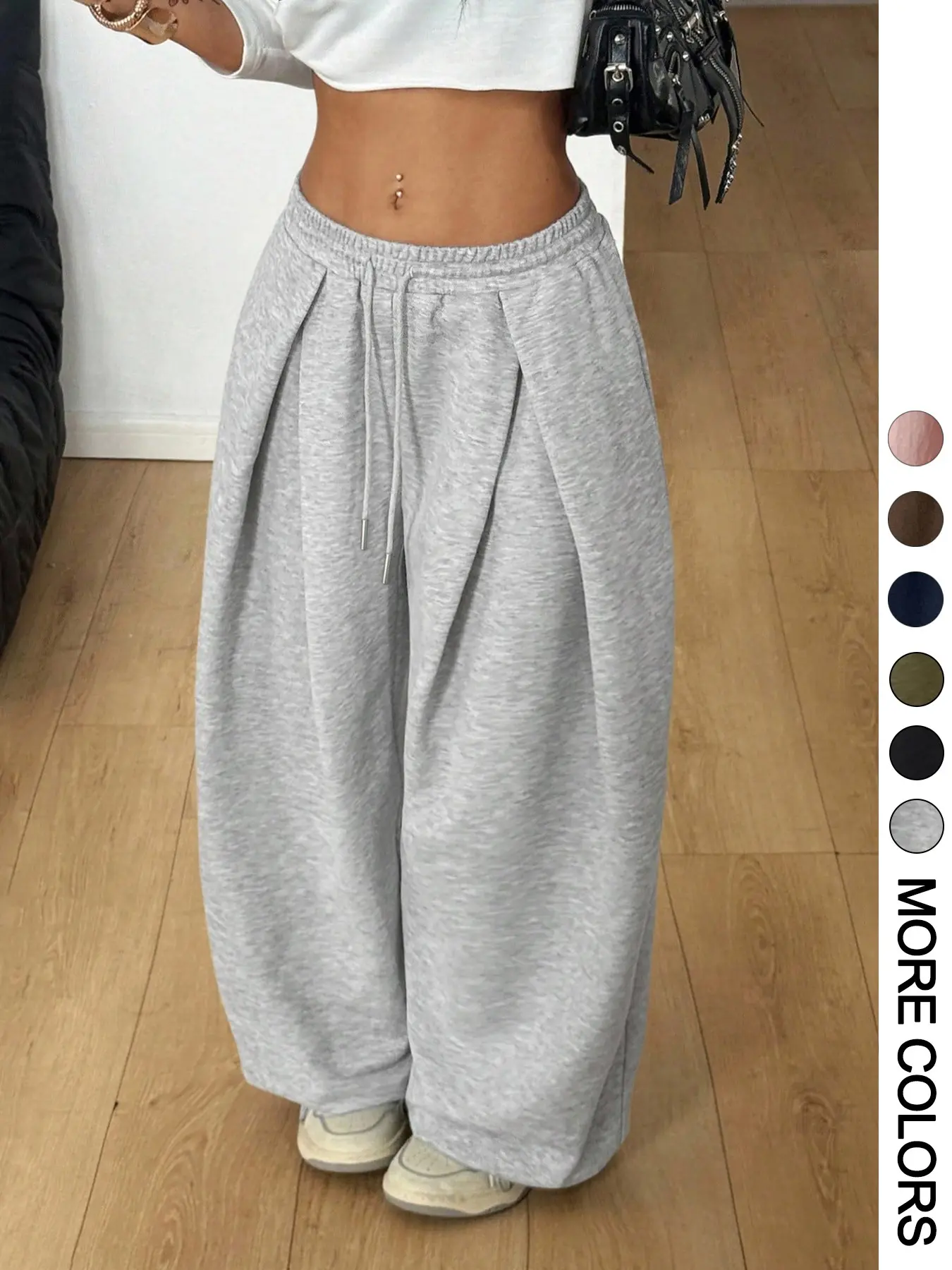 Women's High-Waist Baggy Jogger Sweatpants with Elastic Waist, Wide Legs and Drawstring Cuffs