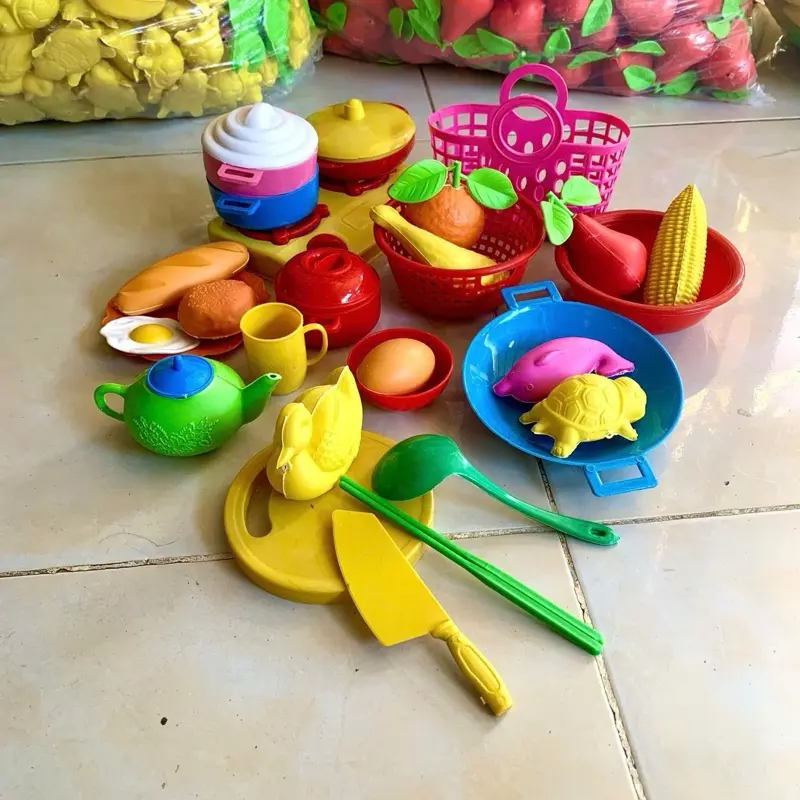Lot de jouets de cuisine de 0,5 kg avec accessoires