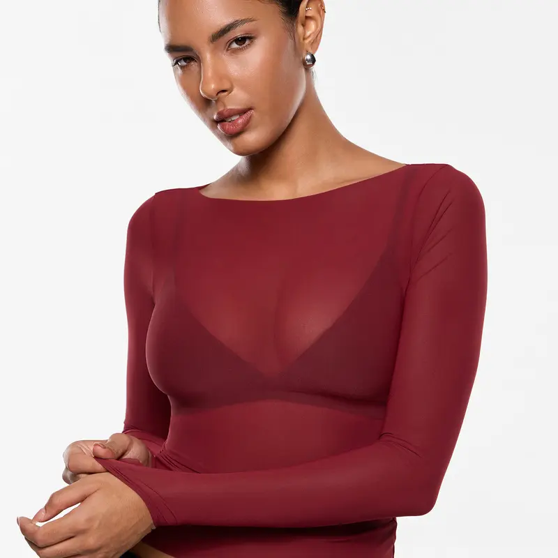 Blusa feminina INLYRIC Cosnufy de tule transparente, manga longa e decote canoa, para sair