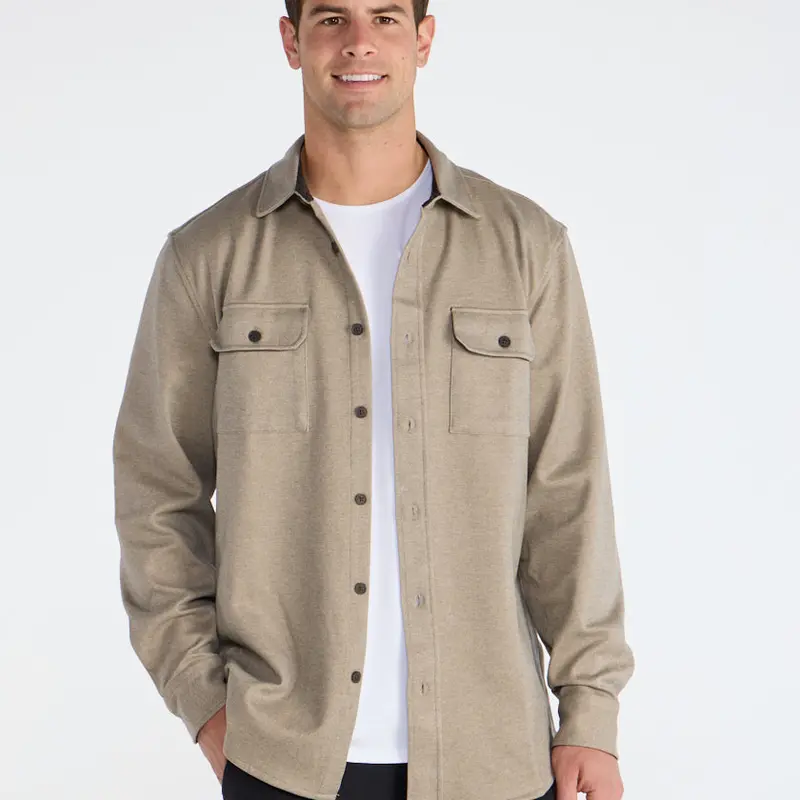 BYLT Coastal Overshirt, surchemise ajustée à manches longues pour homme, longueur mi-longue, ourlet arrondi, style minimaliste décontracté
