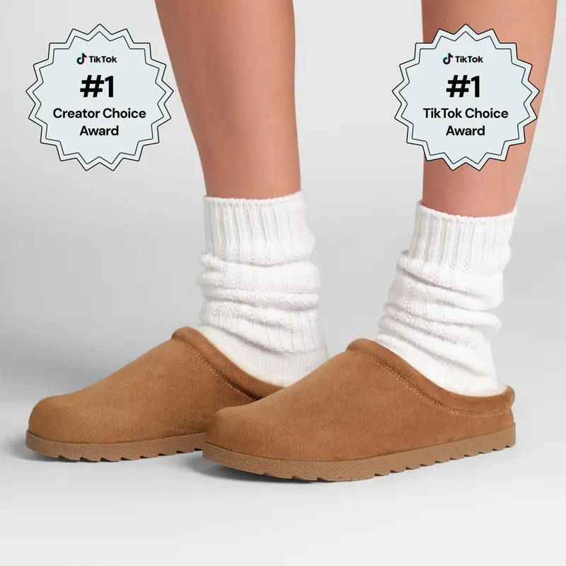 Comfrt | Chaussons Weekend | Mules en suédine à enfiler, avec intérieur Sherpa rembourré