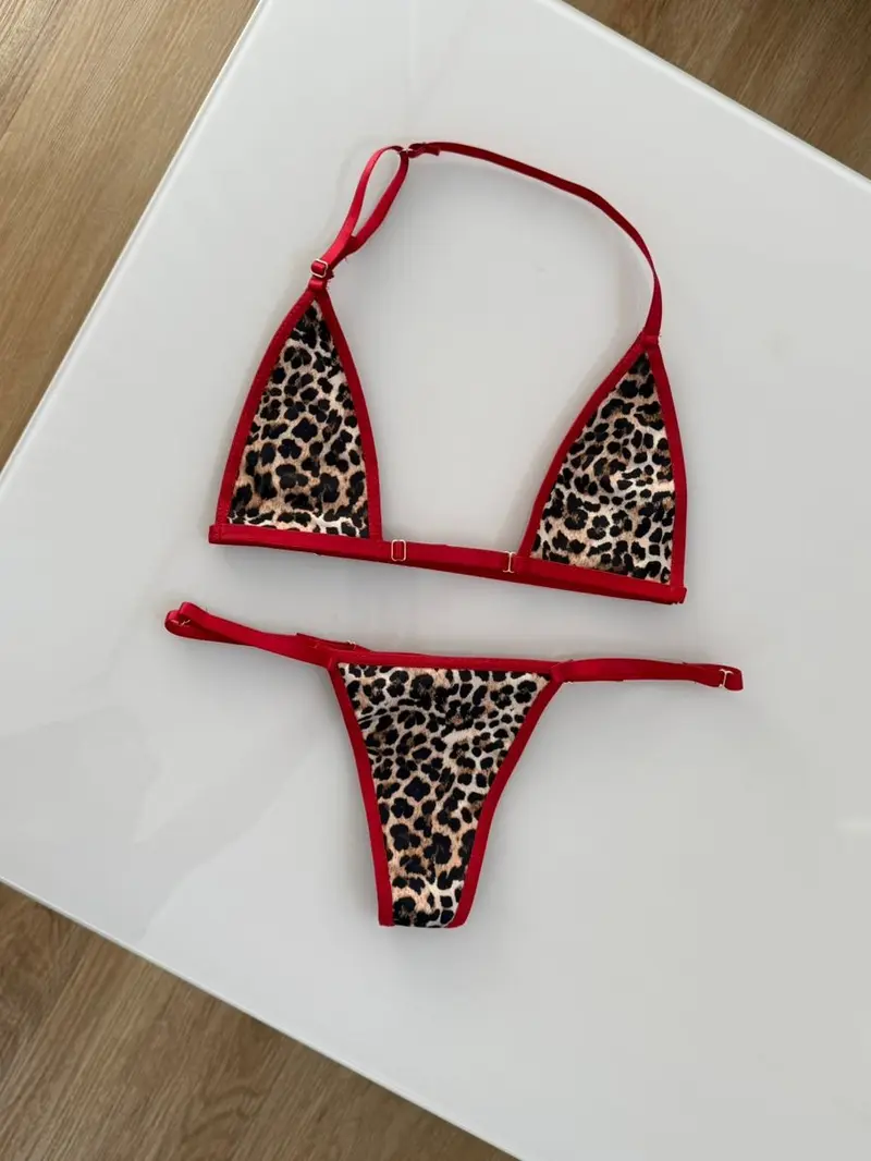 Bikini con ajuste total, braguita de hilo dental, tiras para bronceado, top de cortinilla, estampado y liso