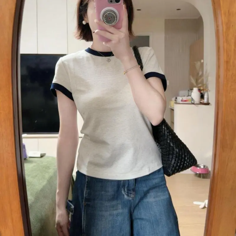 Contrast Trim Crew Neck Short Sleeve T-Shirt, Summer Slim Fitted Basic Tee for Women, Figure-Flattering Casual Top, Soft Daily & Office Commute Wear, Solid Color Basic Women's Wear, Chic Unique, Minimalist Retro Korean Style
