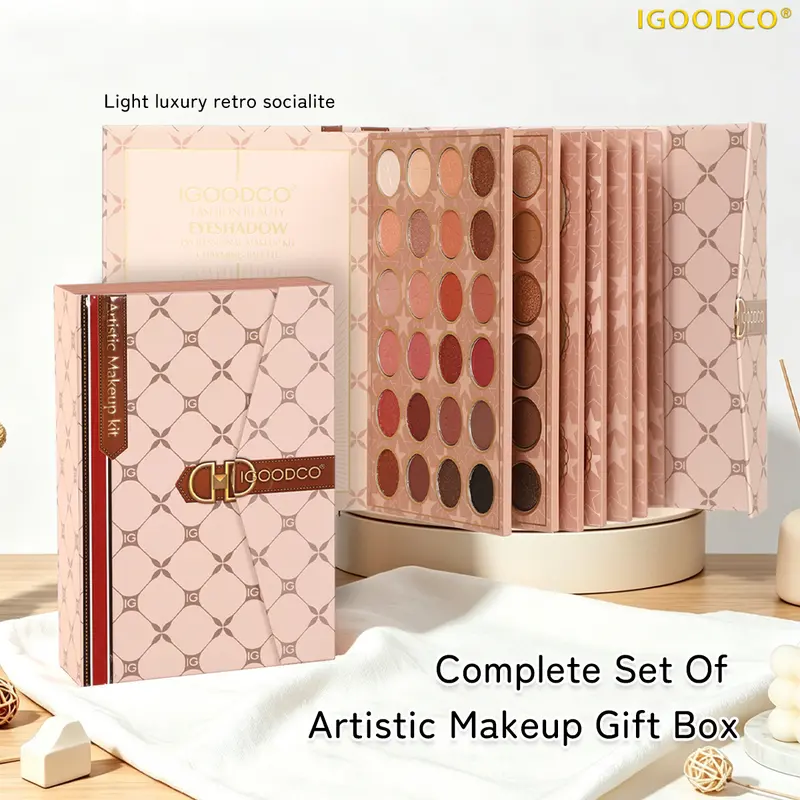 IGOODCO IG3336 Vintage Makeup Set, Matte and Shimmer Eyeshadows, Contour, Blemish Coverage and Lip Makeup